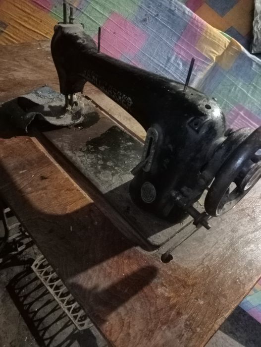 Швейна машинка Антикваріат