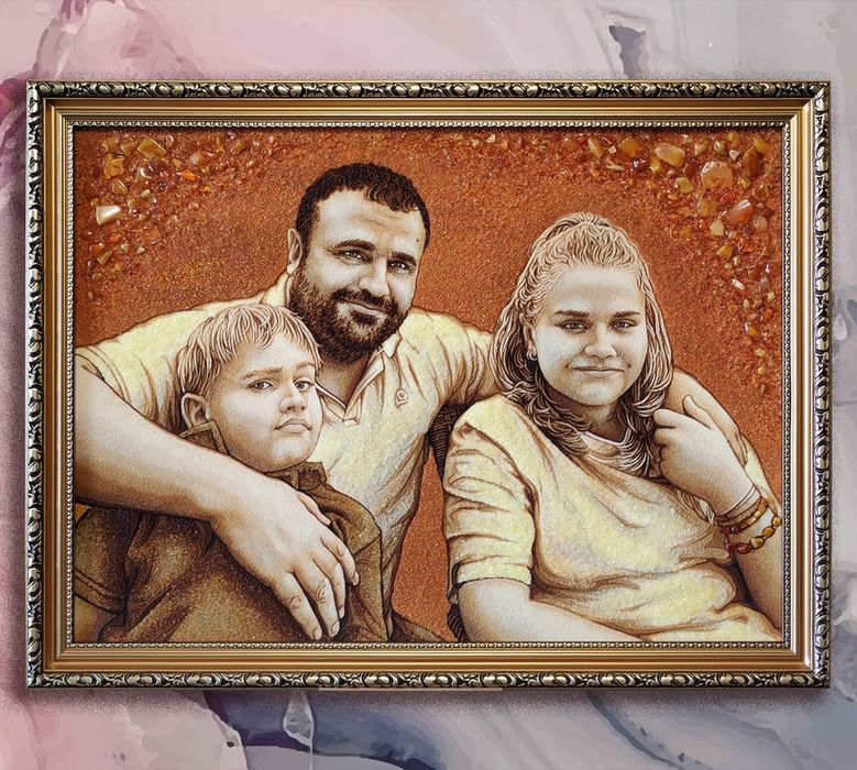 Портрет з бурштину