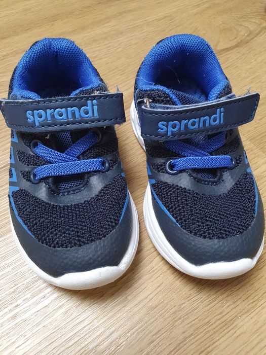 Świecące adidasy Sprandi rozmiar 21 chłopięce