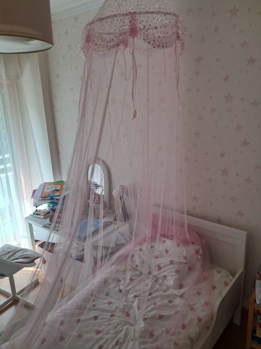 Dossel de cama rosa