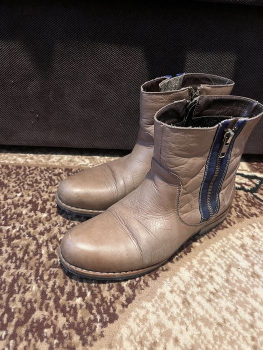 Черевики 36 розміру, натуральна шкіра