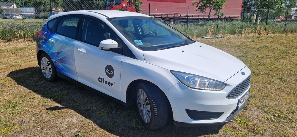 FORD FOCUS 1.6 Auto służbowe