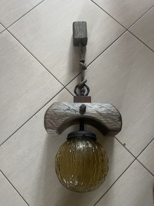 Rustykalna lampa wiszaca