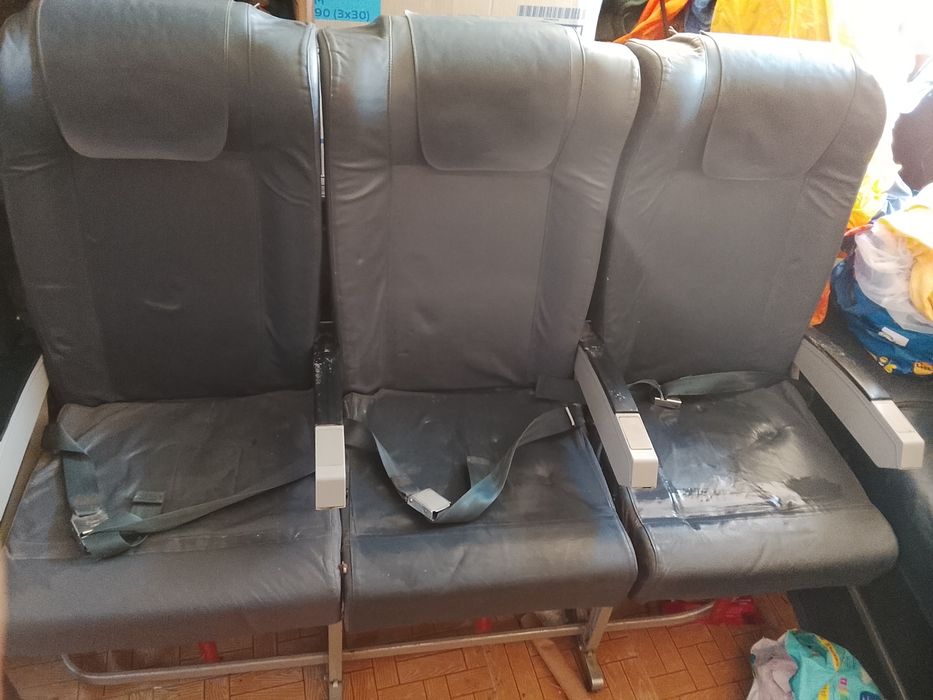 Vendo Bancos de avião