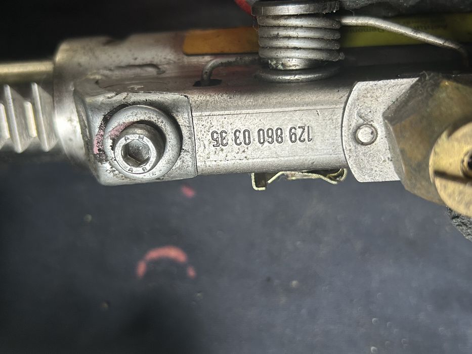 Mercedes r129 silownik zamek