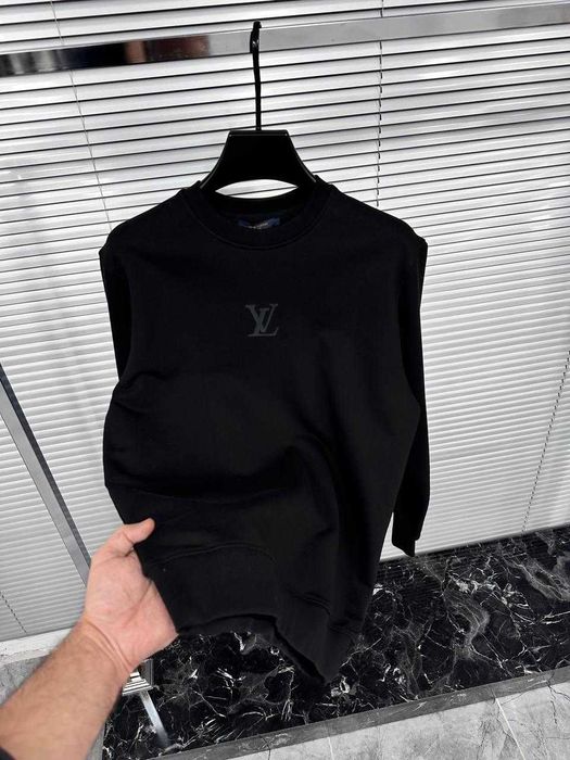 Кофта Louis Vuitton чорна, світшот з лого в тон, унісекс (S-L)