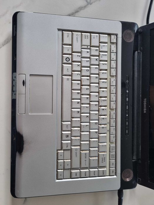 Toshiba satellite  A205-S7458