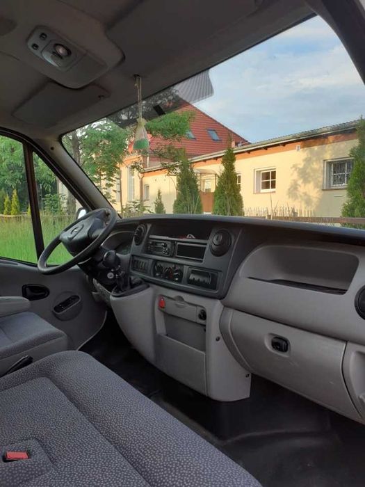 Wypożyczalnia, wynajem busa, przeprowadzki .