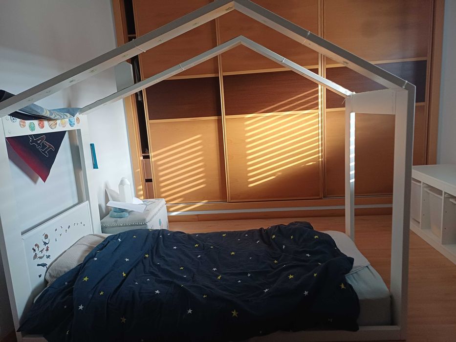 Cama estilo casinha
