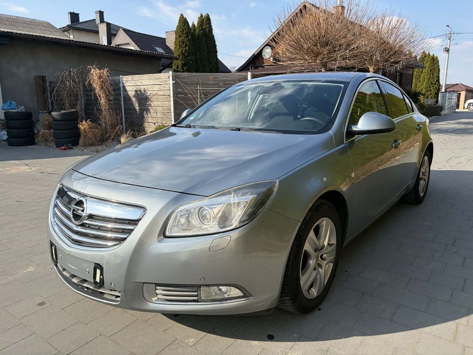 Opel Insignia 2,0tdci 2011