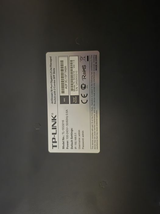 Sprzedam Switch TP-Link TL-SG3216 – 16-portowy Gigabit, zarządzalny.