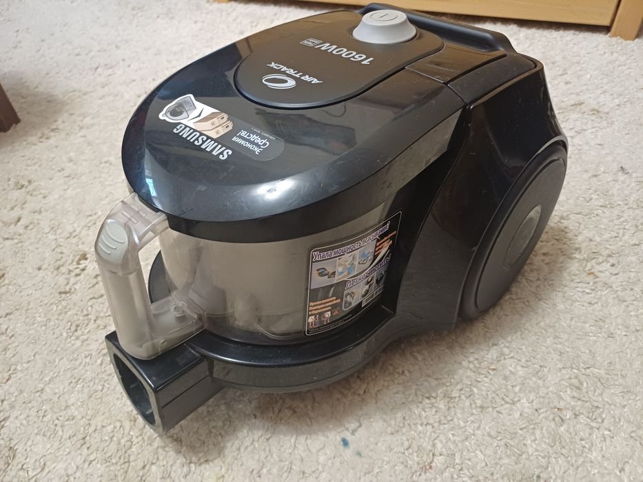 Пылесос Samsung 1600W