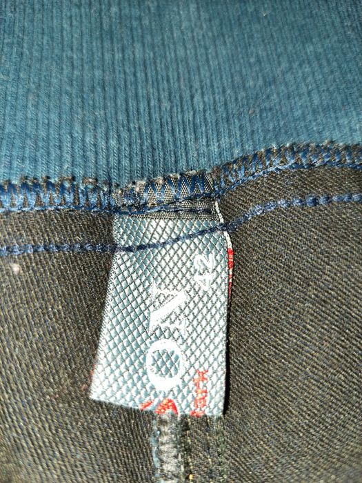 Джинсы и спортивные штаны для беременных