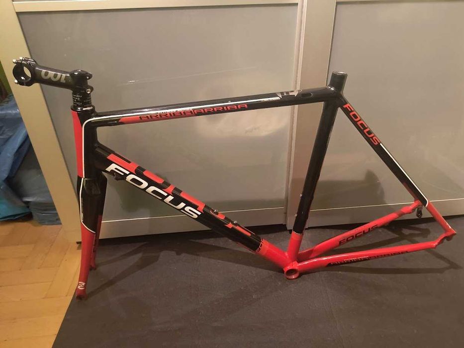 Rama szosowa Focus Arriba 1.0 L