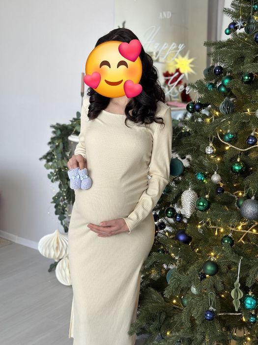 Сукня в рубчик для вагітних