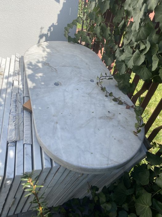 Marmur na parapet lub stolik