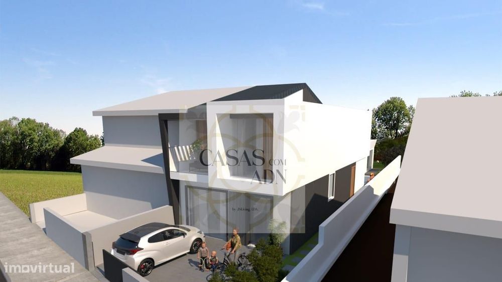 Moradia T4 com Piscina e Vista Ria.