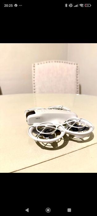 Drone DJI Neo muito bom estado