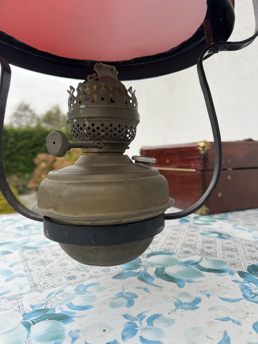 Lampa naftowa wisząca