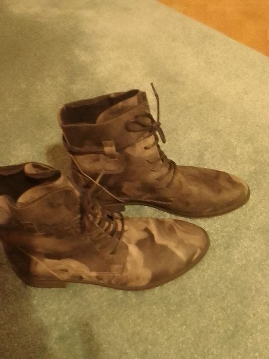 Botki skórzane Venturini