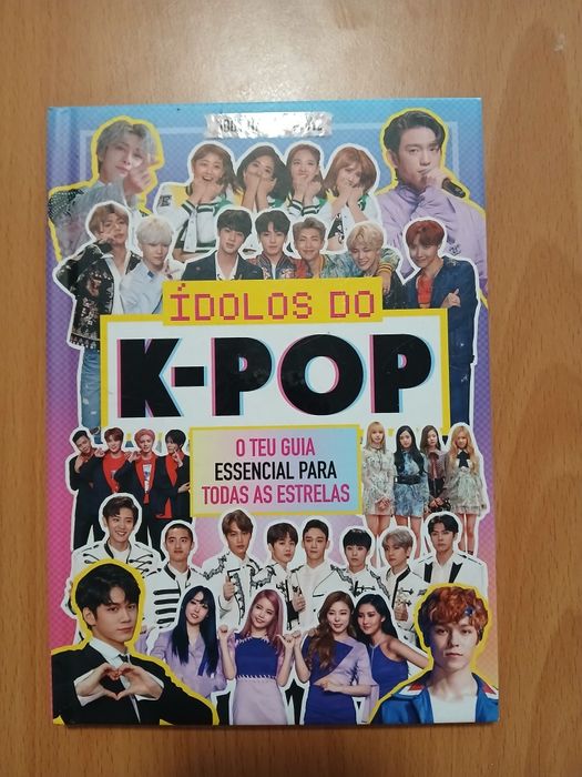 Livro "Ídolos do K-POP"