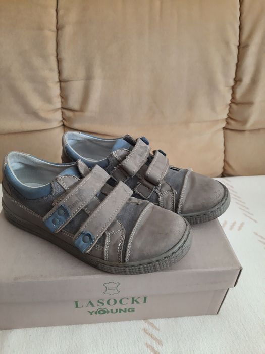 Skórzane buty na rzepy Renbut  rozm. 34