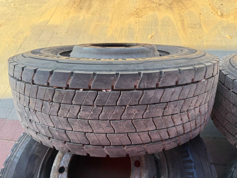 колесо 315/70R22,5 заднє Conti-Hybrid HD3