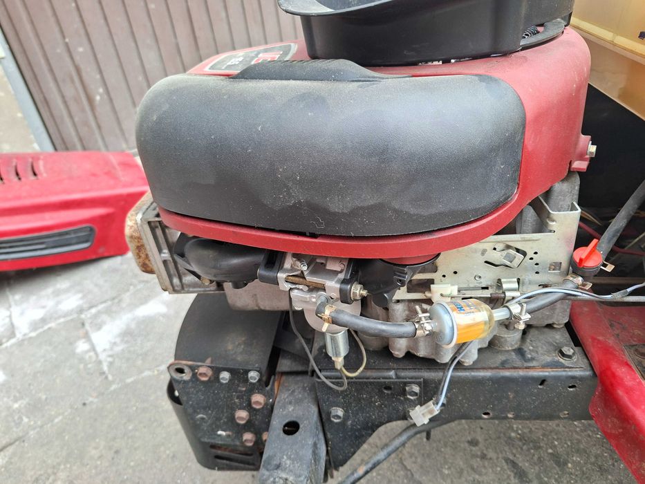 Silnik do traktorka briggs&stratton 15.5 hp