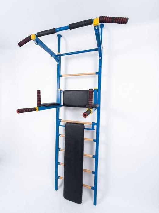 Шведська стінка з турніком, брусами і лавою