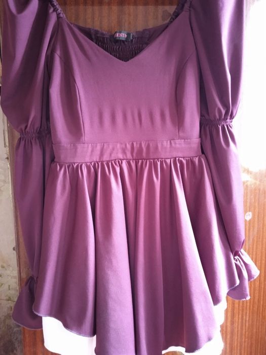 Сукня нова,одягнена один раз!