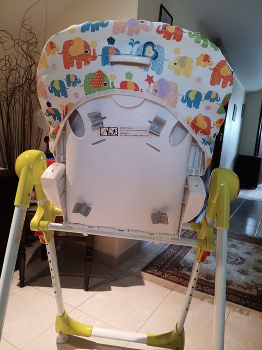 Cadeira de refeição