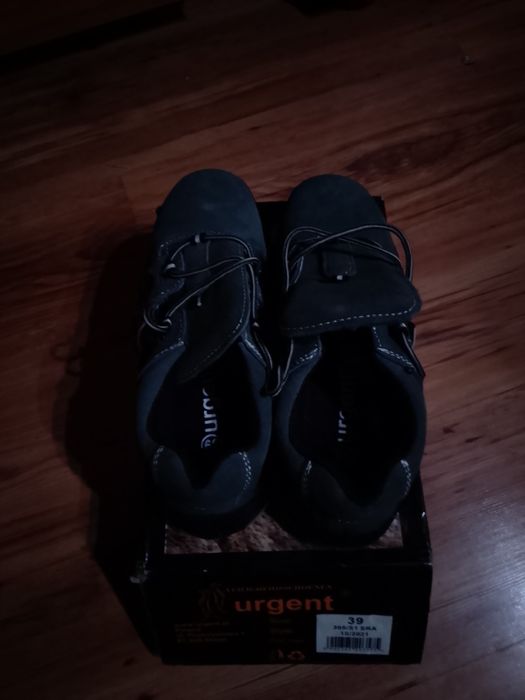 Buty robocze polecam nowe