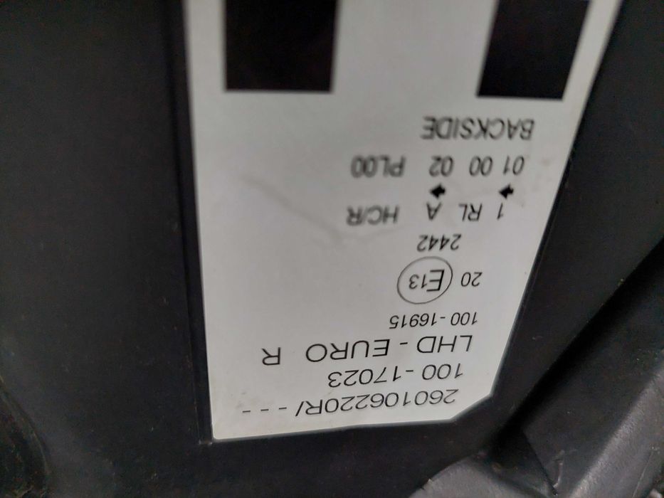 farol drt Renault kangoo