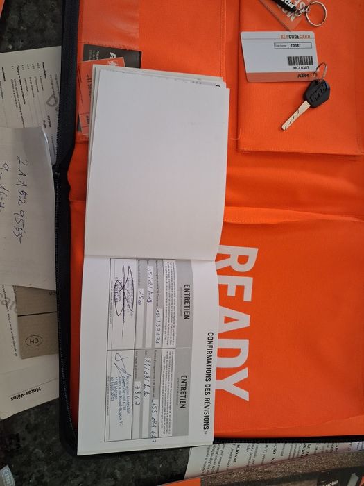 KTM Duke 390 (2019) – 8.100km – 2.500€ (S/ Matrícula) Suíça