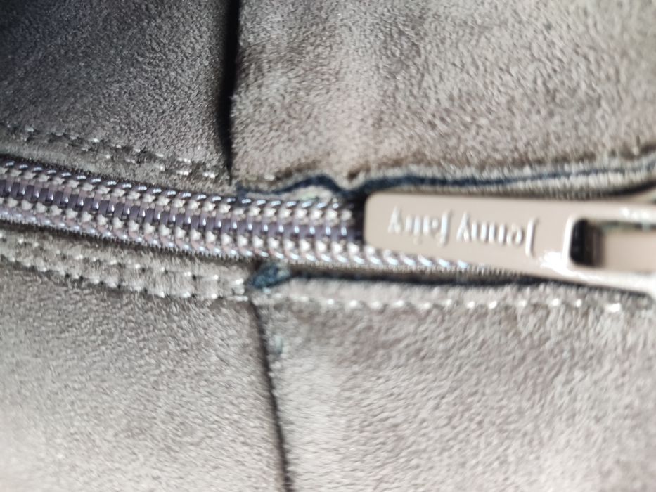 Buty na wysokim obcasie z suwakami