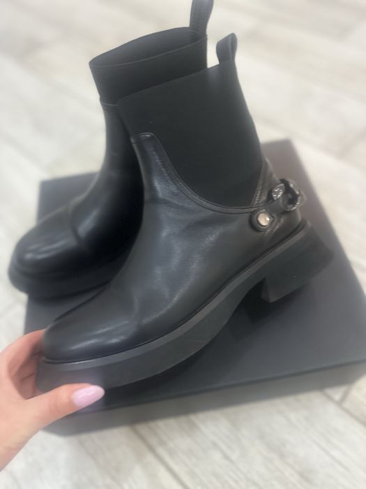 Челсі жіночі шкіра