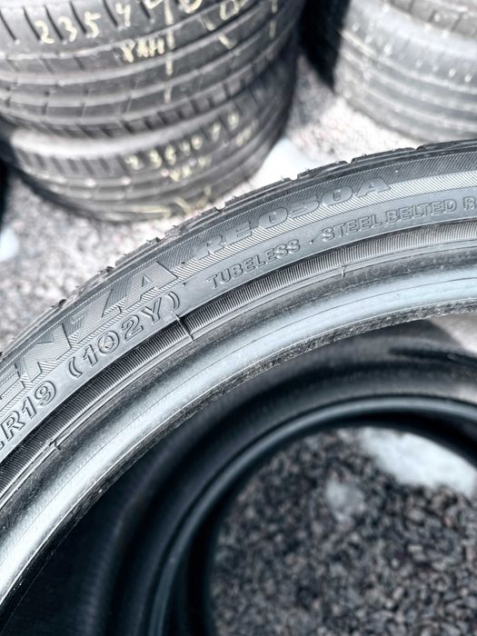 305 30 19 Bridgestone Potenza Re 050 95% Літо