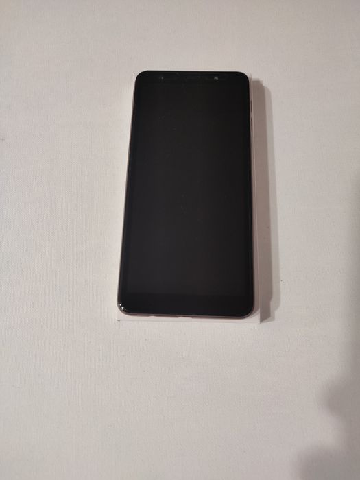 Samsung A7, 4/64Gb, NFC
