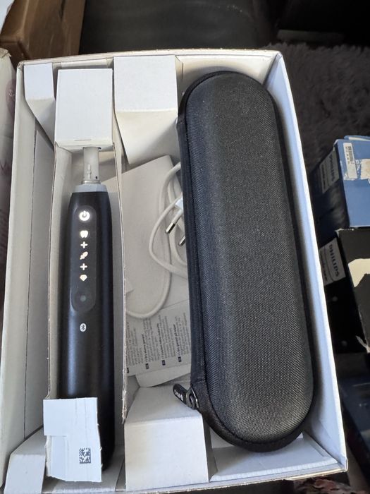 Szczoteczka elektryczna Oral-B iO Series 5 Matt Black