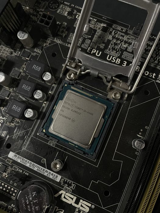 H81 i5-4460 32gb озу DDR3
