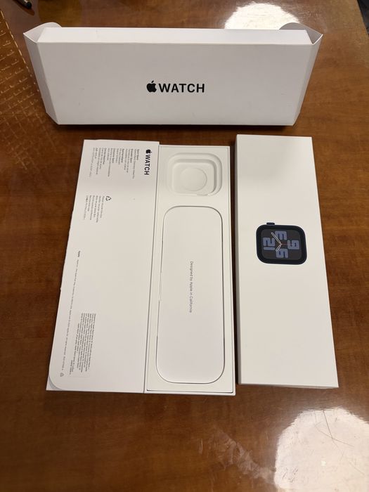 Apple watch SE 2 44mm bateria 99%