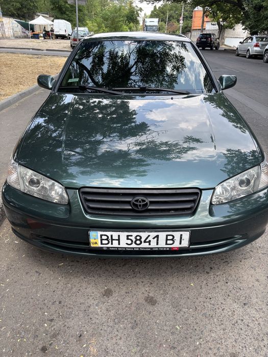 Toyota Camry 20