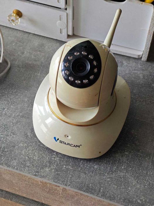 Поворотна IP-камера VStarcam C38S