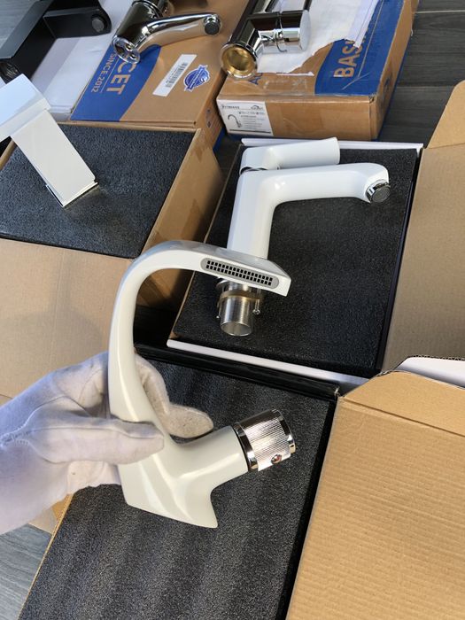 Смеситель кран змішувач для ванни