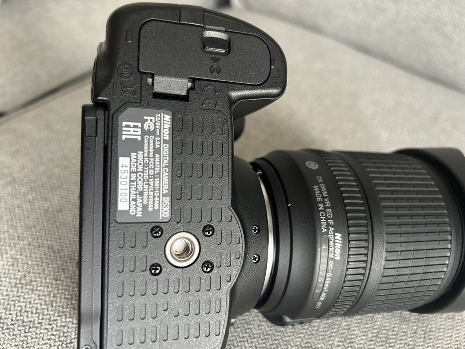 Lustrzanka Nikon D3500 + 18-105 mm