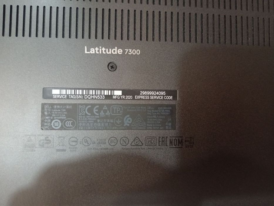 Ноутбук Dell Latitude 7300 — i7 / 16GB / 256GB SSD