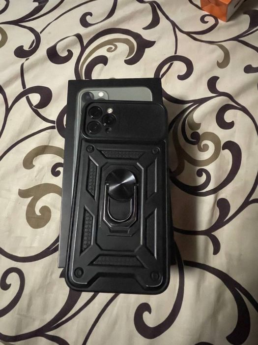 iPhone 11 pro max 256 ios 26.1 Original 100%