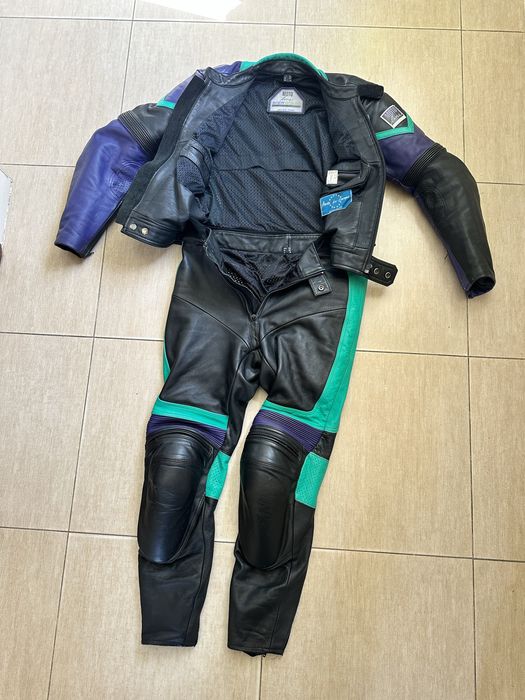 Кожаный мото костюм