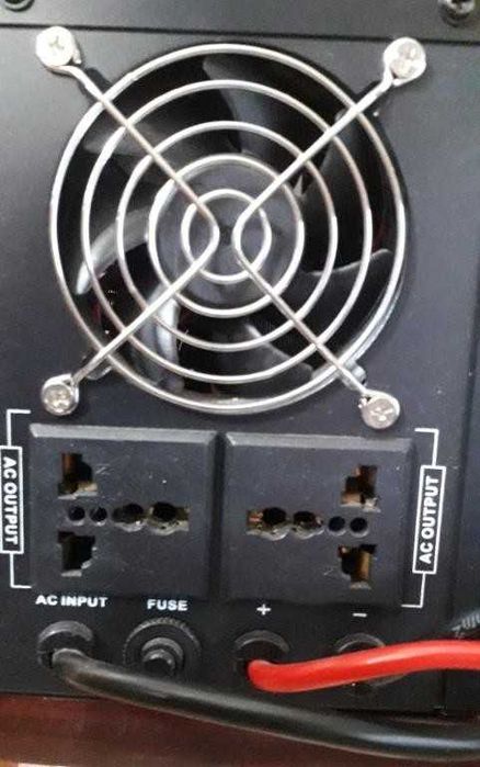 ДБЖ (Безперебійник) Kraft 1000VA/600W під акумулятор 24V (практично новий) KRF-B1000VA/600W LCD 24V UPS