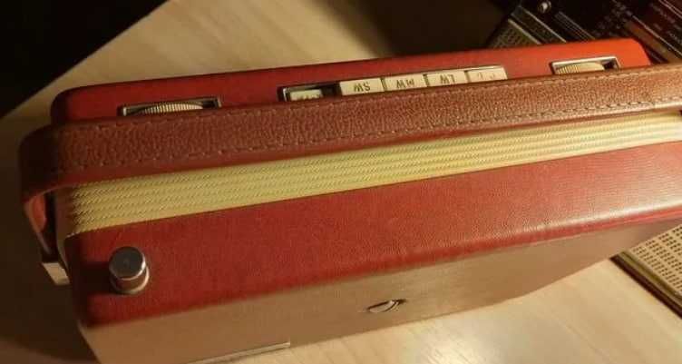 Odbiornik radiowy Nordmende Transita specjalny
